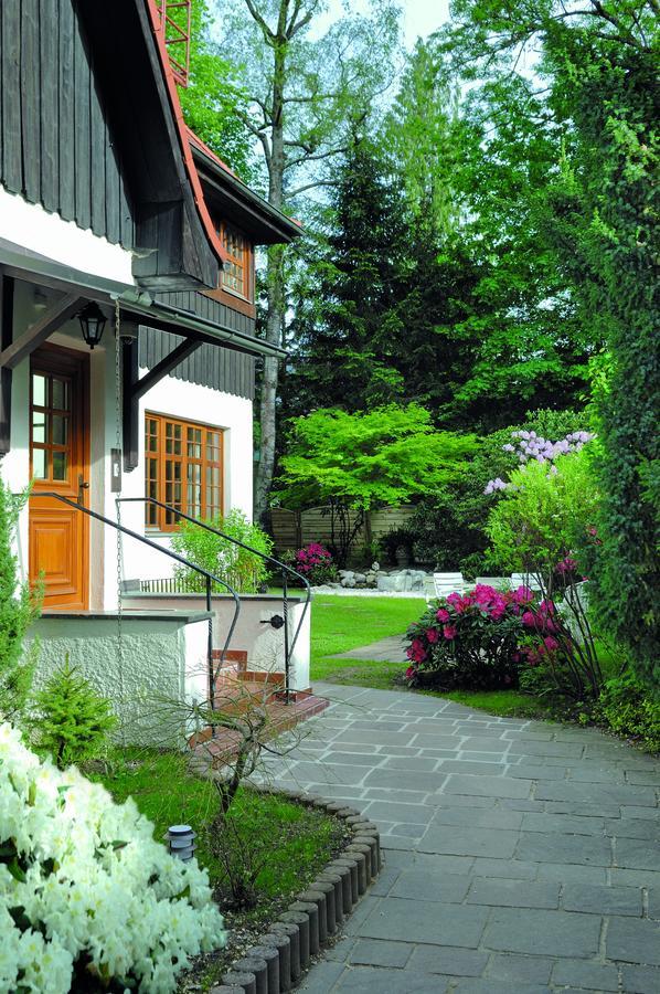Alpenhof Hotel Gauting Kültér fotó