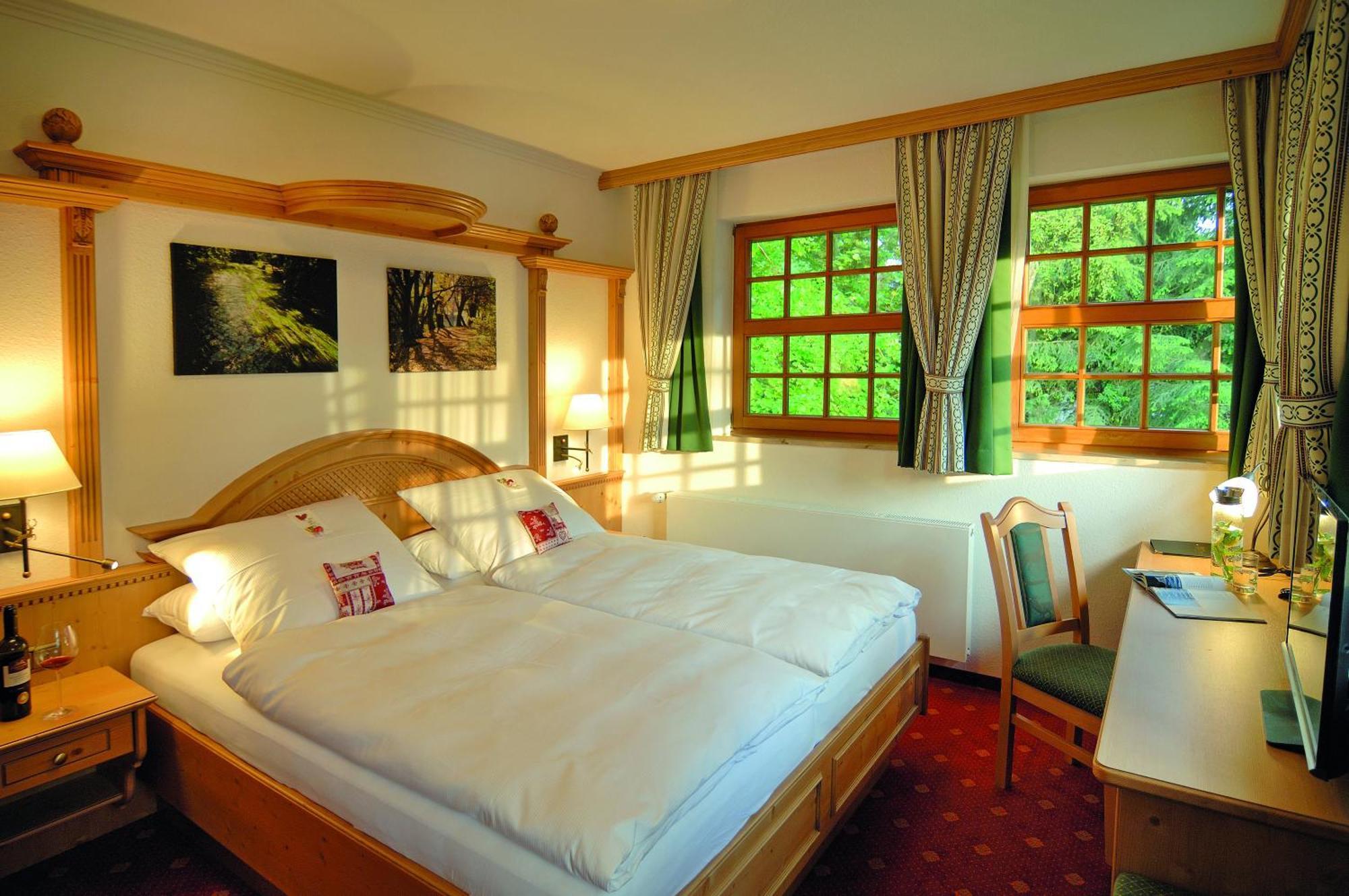Alpenhof Hotel Gauting Kültér fotó
